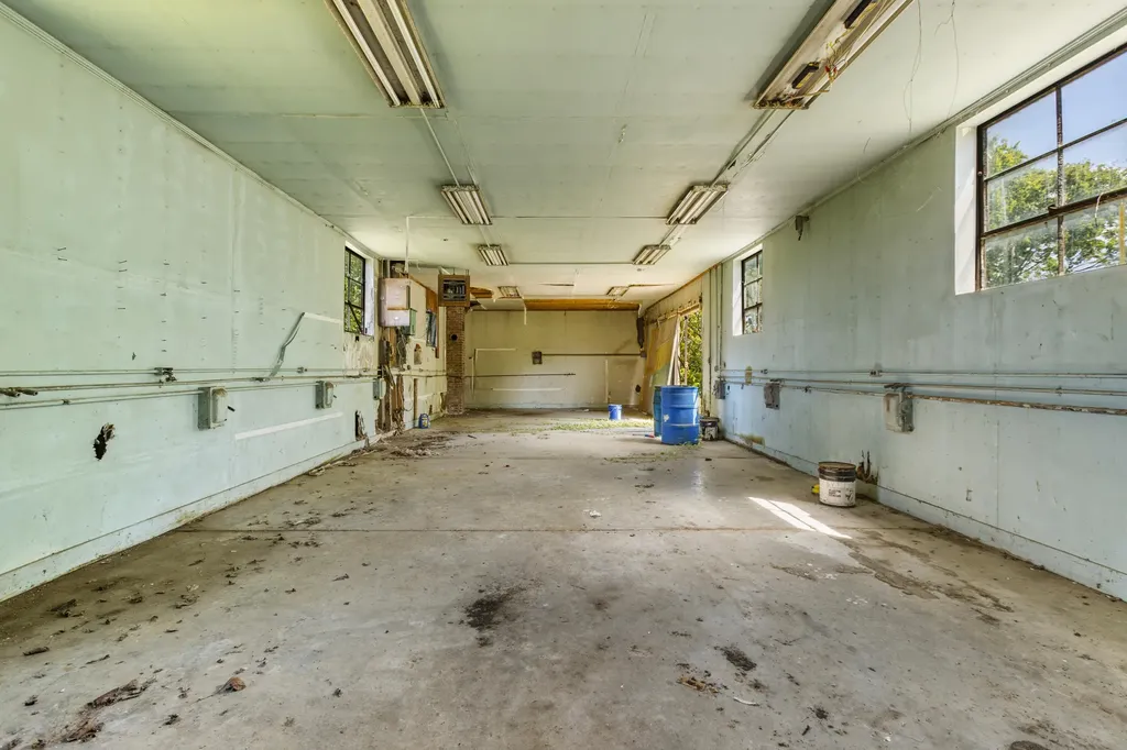 4314 Mackville Road Harrodsburg KY 40330