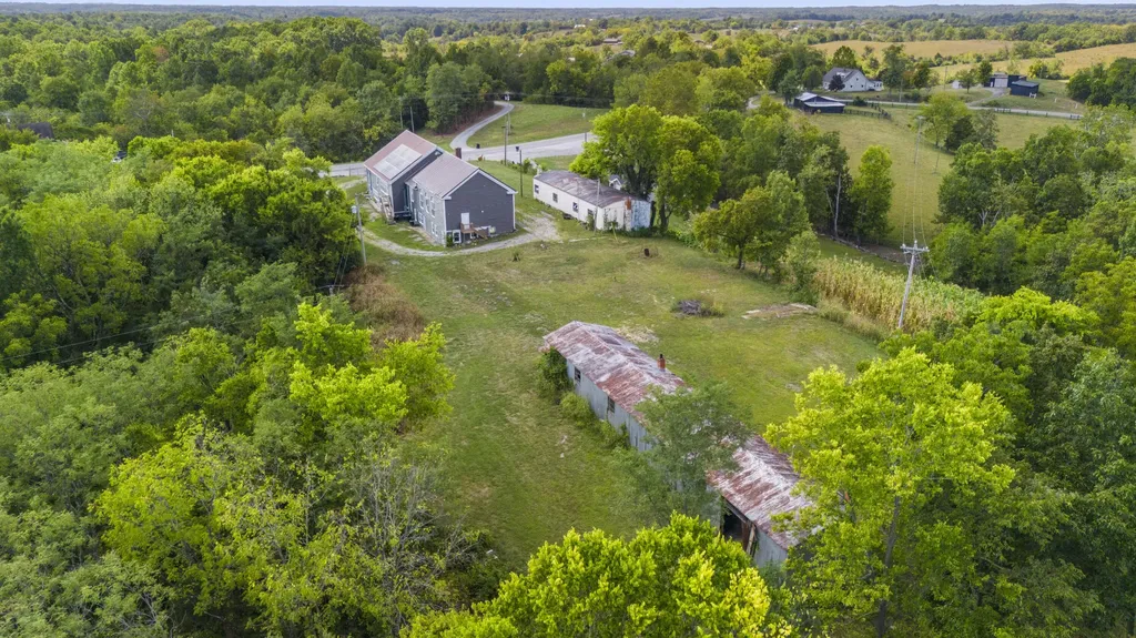 4314 Mackville Road Harrodsburg KY 40330
