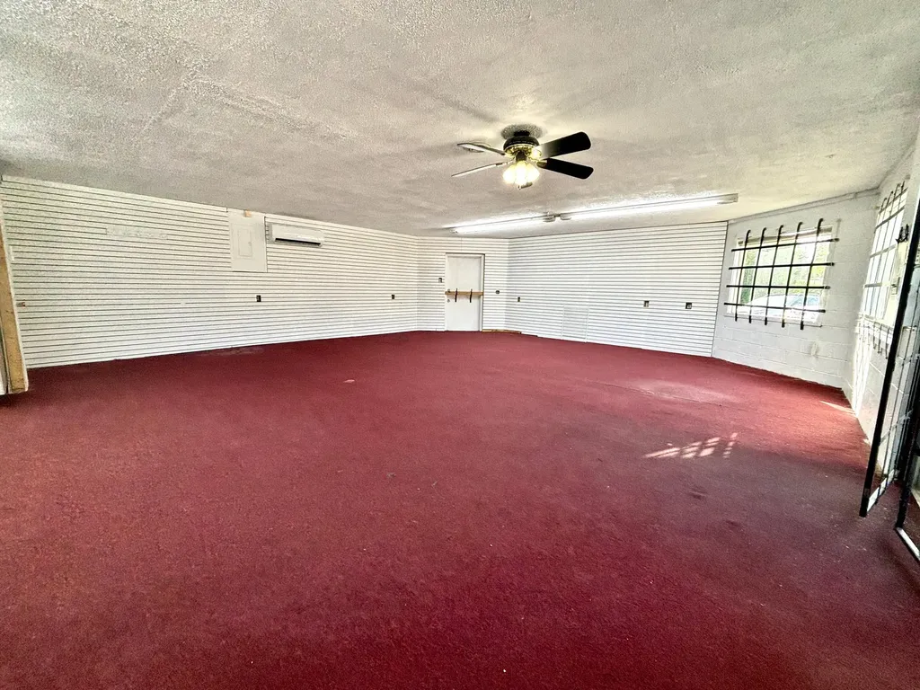 229 Somerset Road London KY 40741