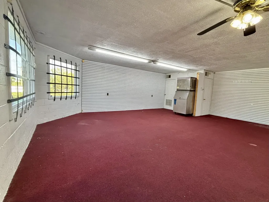 229 Somerset Road London KY 40741