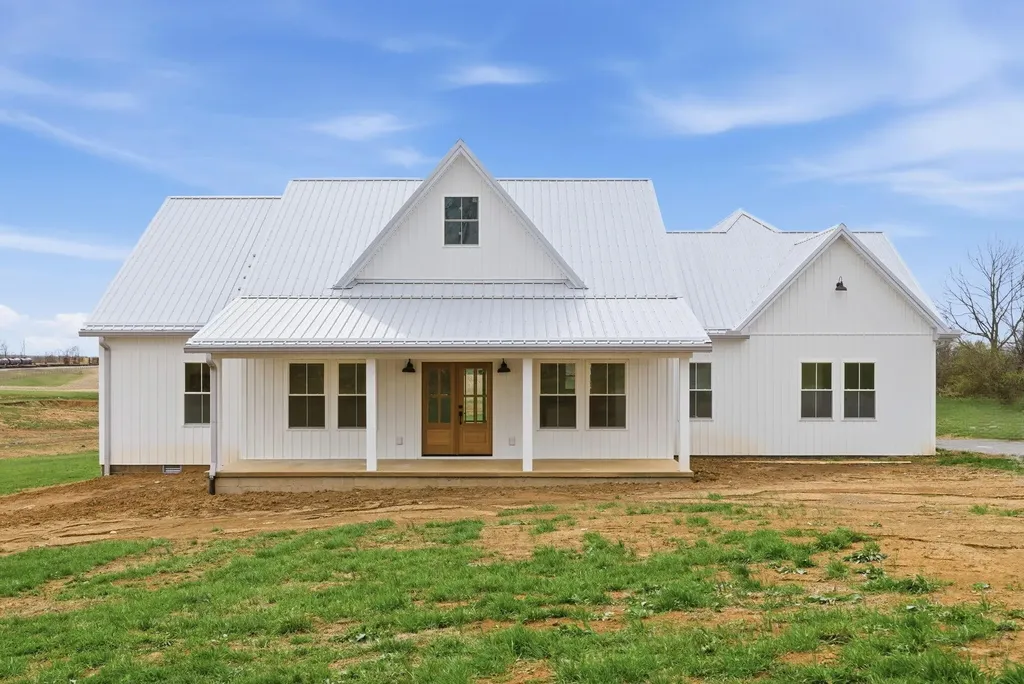 4221 Carpenter Pike Carlisle KY 40311