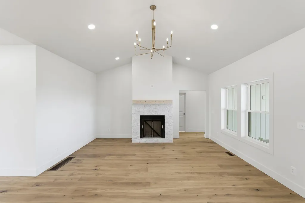 4221 Carpenter Pike Carlisle KY 40311