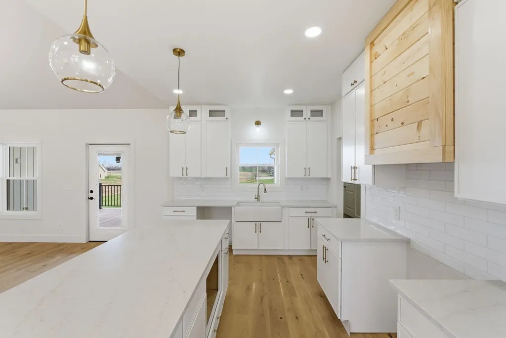4221 Carpenter Pike Carlisle KY 40311