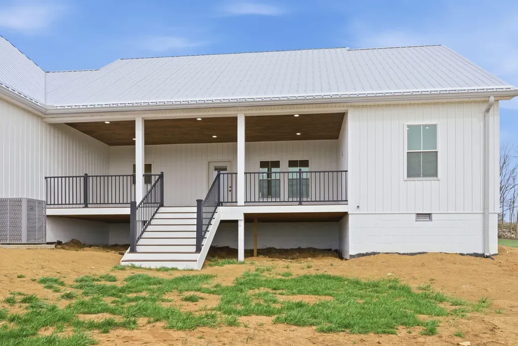 4221 Carpenter Pike Carlisle KY 40311