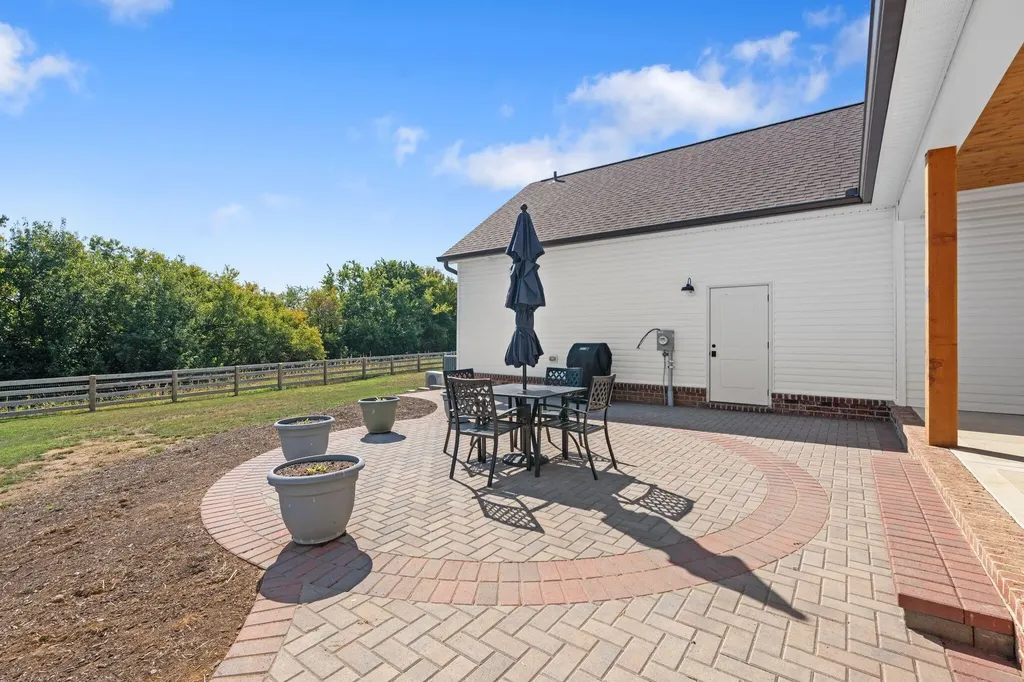 329 Mill Creek Meadows Drive Cynthiana KY 41031