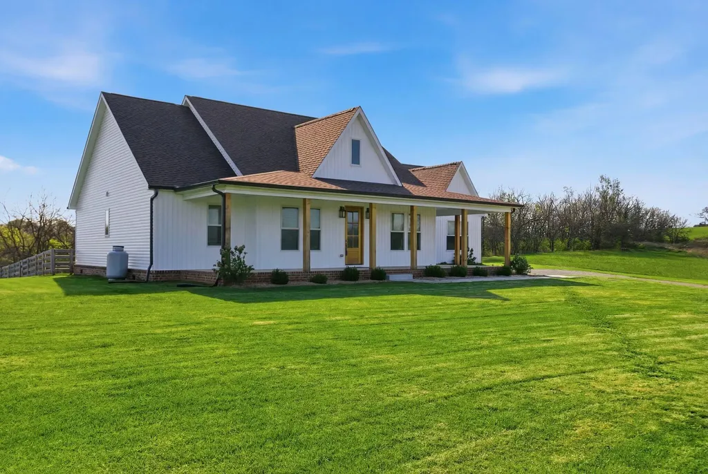 329 Mill Creek Meadows Drive Cynthiana KY 41031