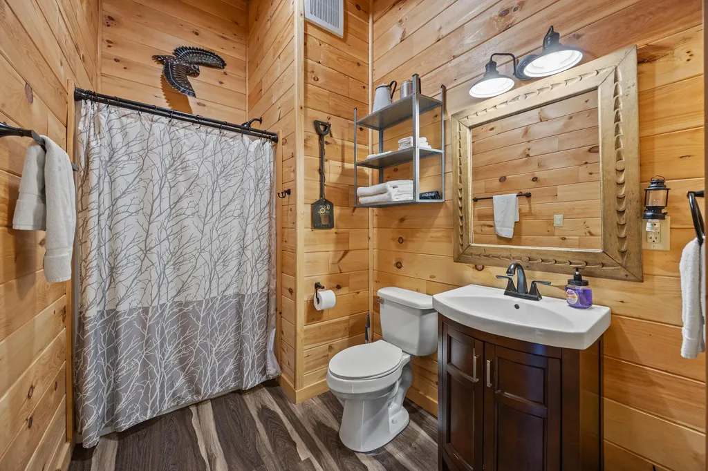 4523 Amos Ridge Road Frenchburg KY 40322
