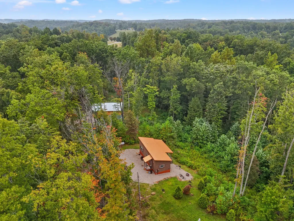 4523 Amos Ridge Road Frenchburg KY 40322