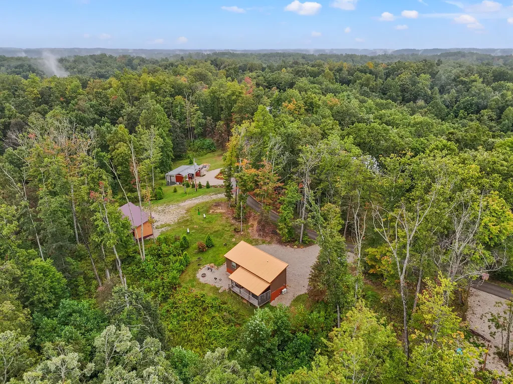 4523 Amos Ridge Road Frenchburg KY 40322