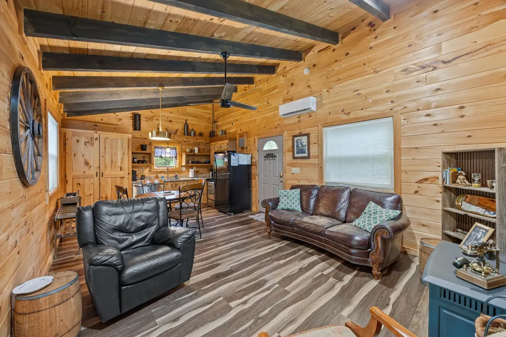 4523 Amos Ridge Road Frenchburg KY 40322