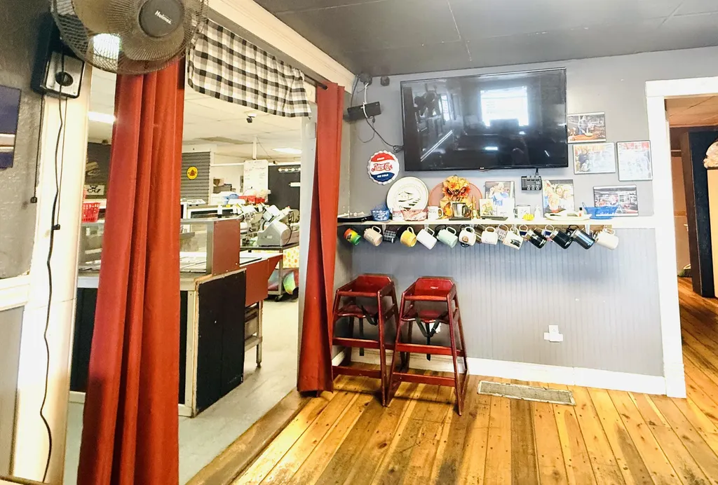 105 W Main Street Harrodsburg KY 40330