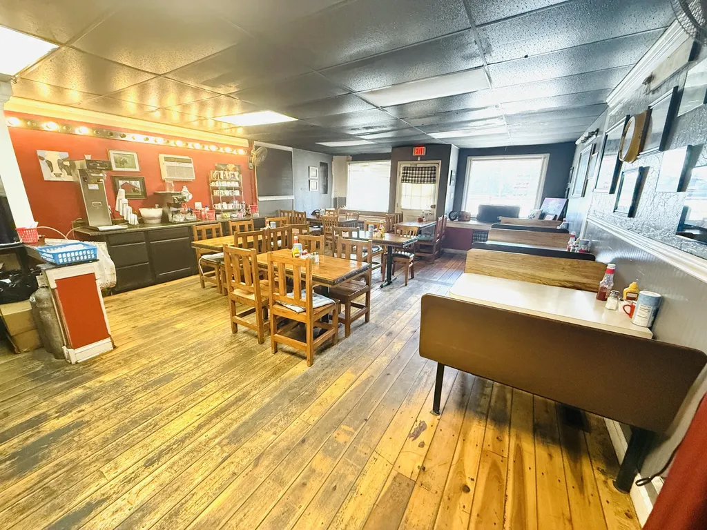 105 W Main Street Harrodsburg KY 40330