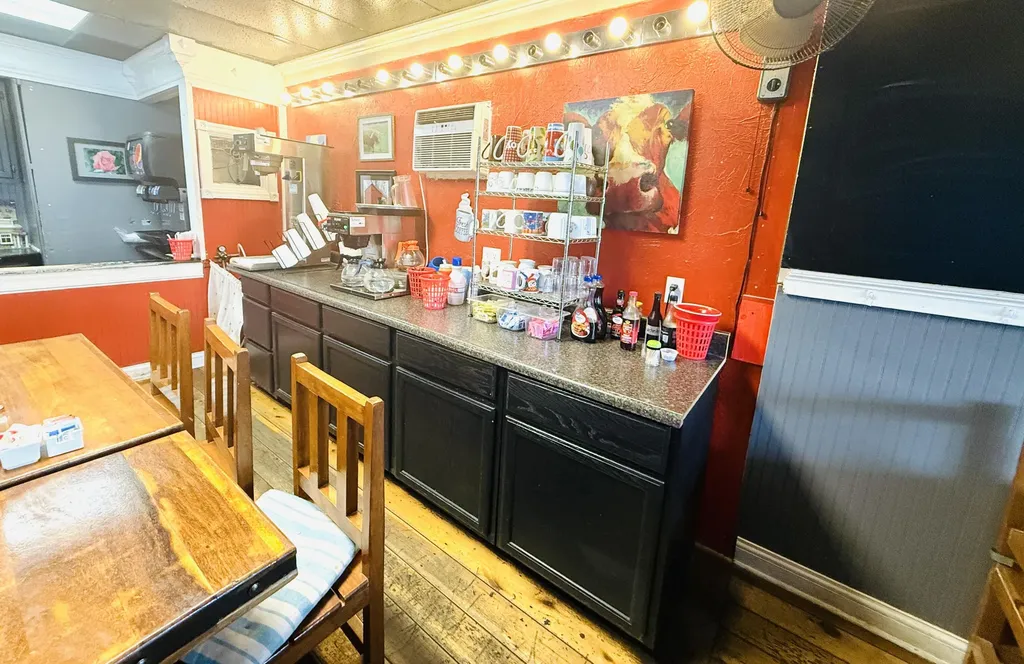 105 W Main Street Harrodsburg KY 40330