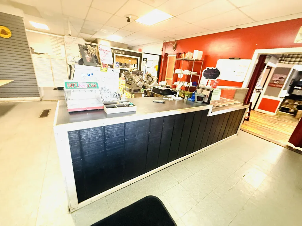 105 W Main Street Harrodsburg KY 40330