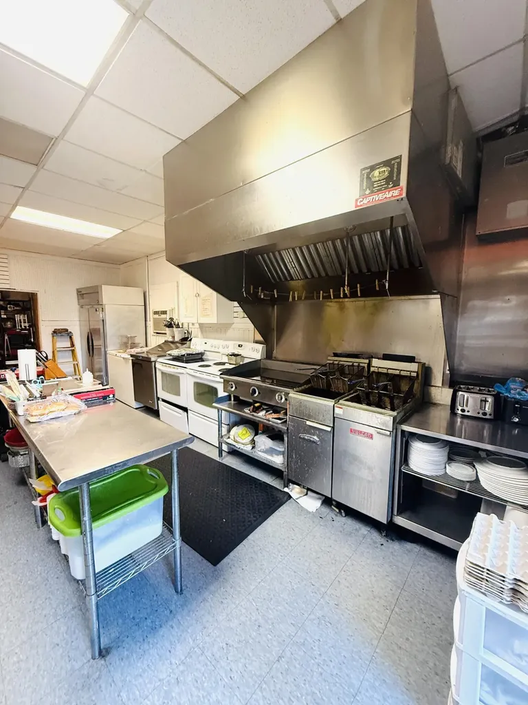 105 W Main Street Harrodsburg KY 40330