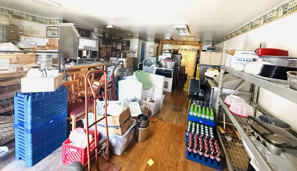 101 W Main Street Harrodsburg KY 40330