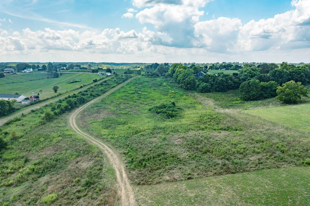 0B Key Highway 1054 South Berry KY 41003