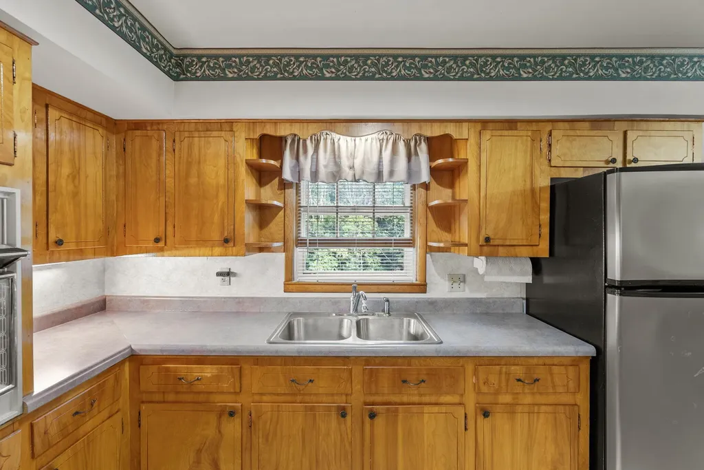 9990 Us-27 Waynesburg KY 40489
