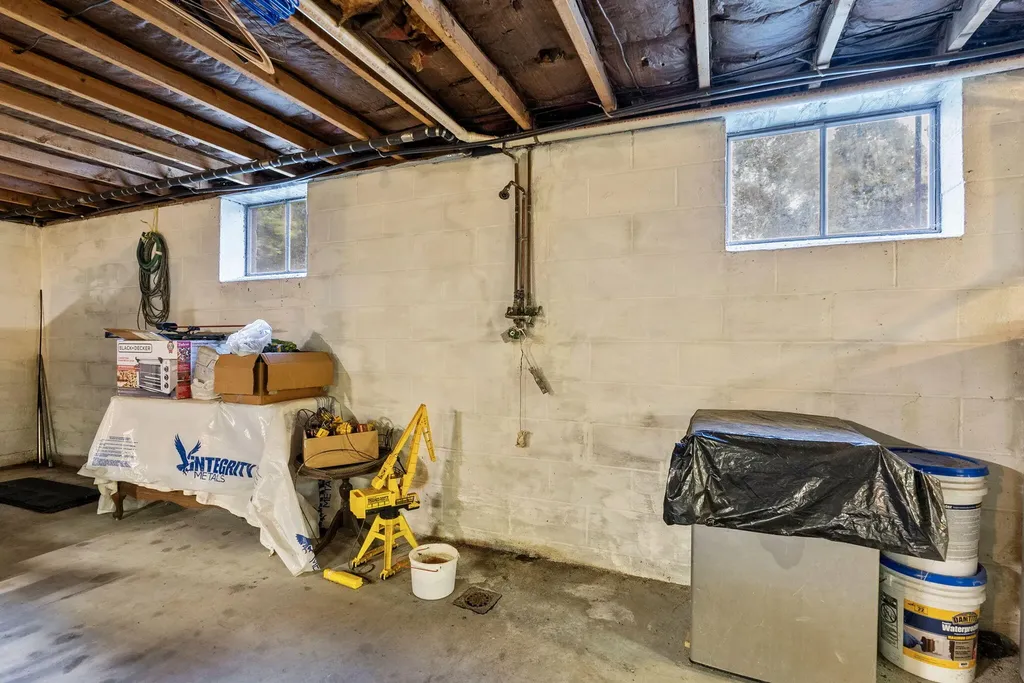 9990 Us-27 Waynesburg KY 40489