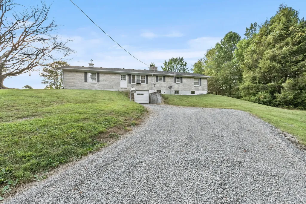 9990 Us-27 Waynesburg KY 40489