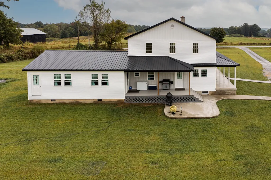 3751 Kendall Springs Road Owingsville KY 40360