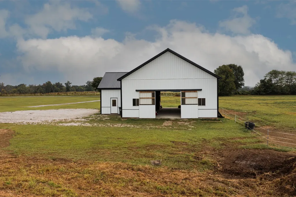 3751 Kendall Springs Road Owingsville KY 40360