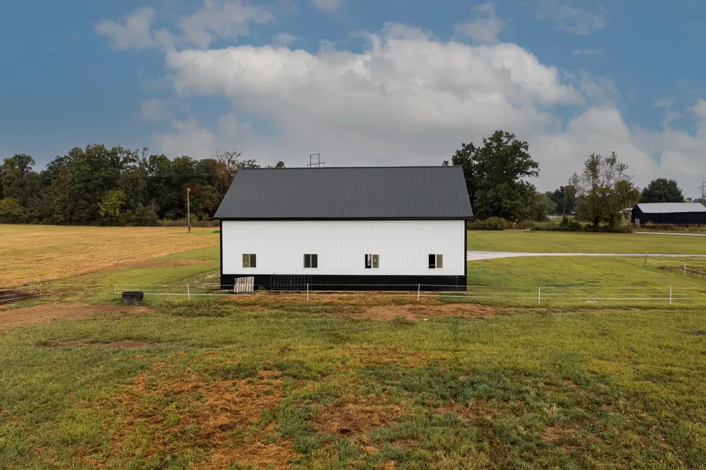 3751 Kendall Springs Road Owingsville KY 40360