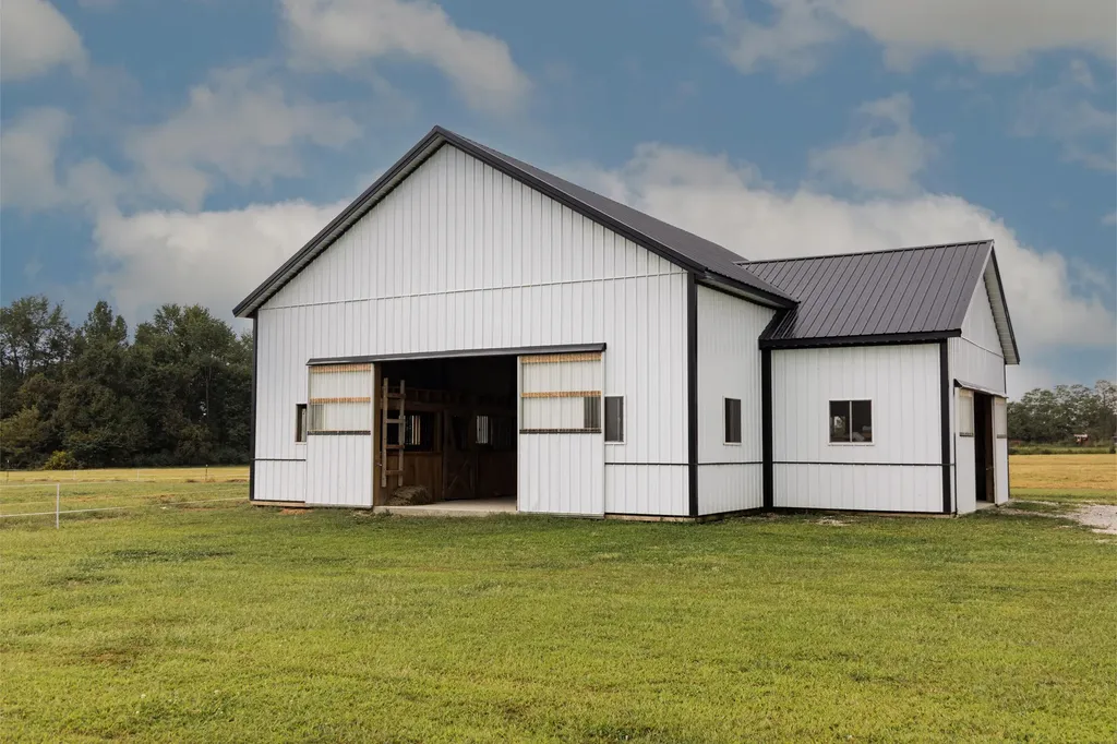 3751 Kendall Springs Road Owingsville KY 40360