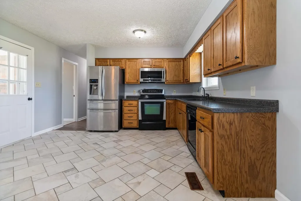 175 Robin Drive Stanford KY 40484