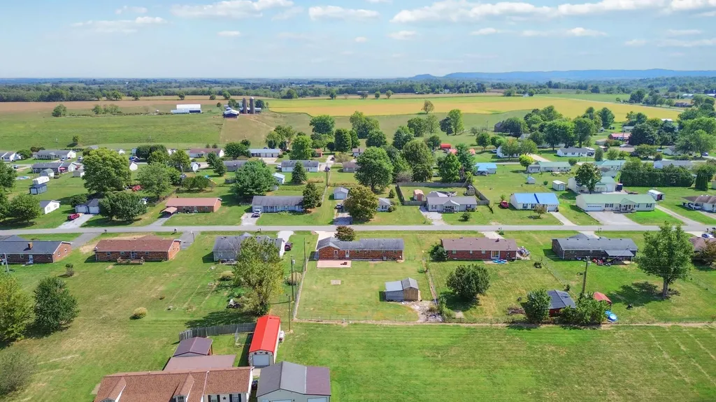 175 Robin Drive Stanford KY 40484