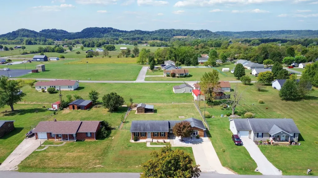 175 Robin Drive Stanford KY 40484
