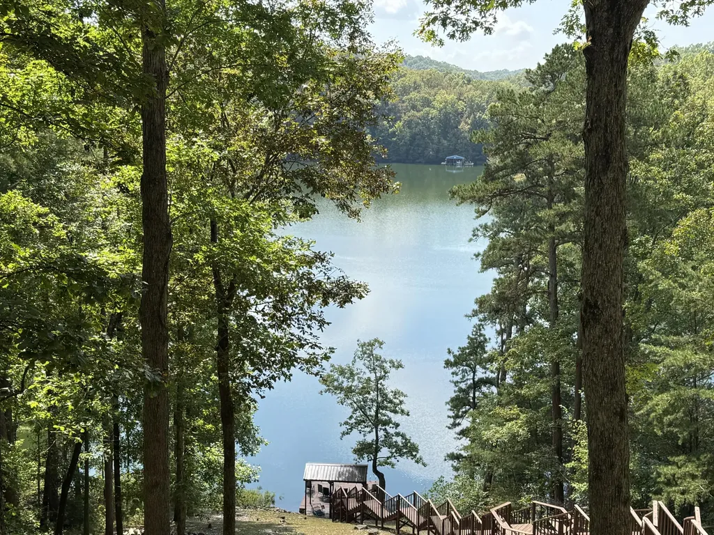 155 Rocky Point Road East Bernstadt KY 40729