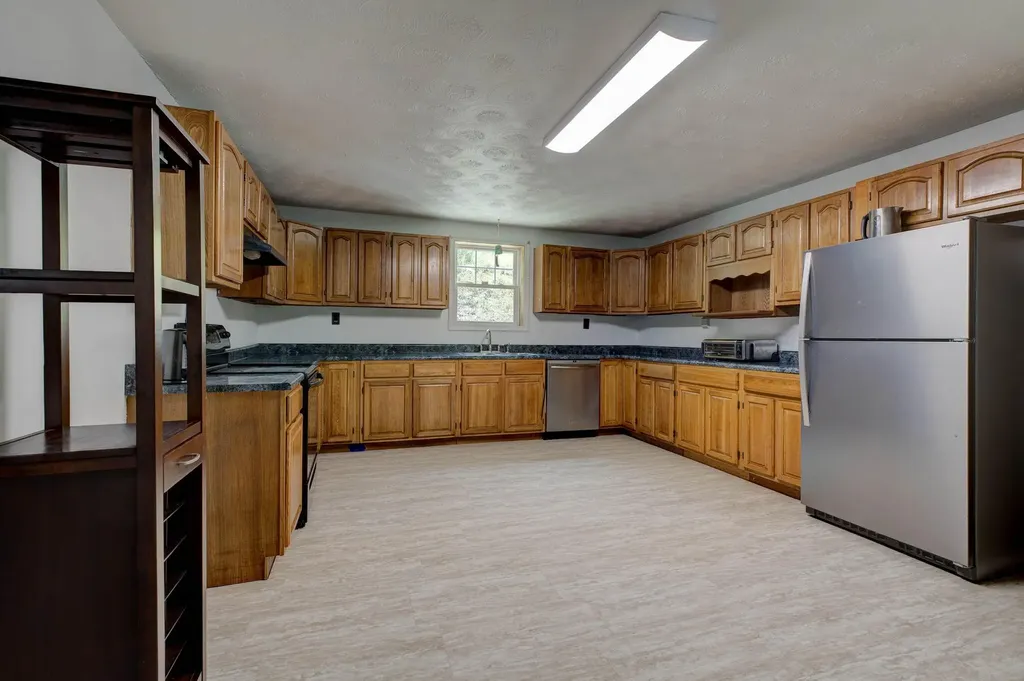 98 Brittany Lane Stanton KY 40380