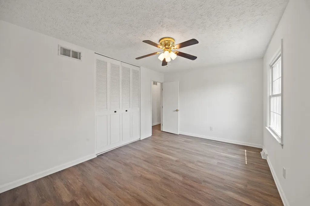 554 Mount Tabor Road Lexington KY 40517