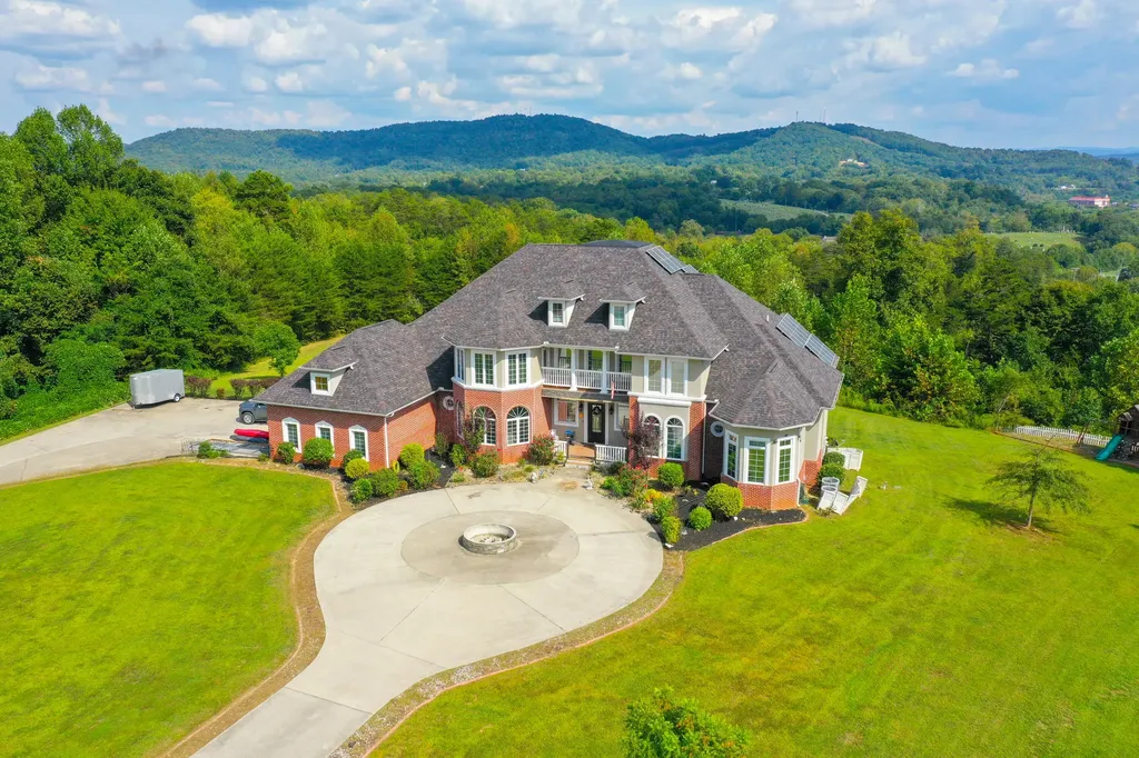210 Reverend Bill Perkins Road Williamsburg KY 40769
