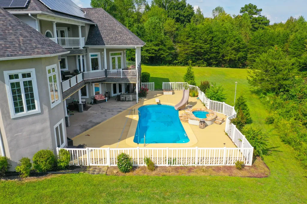 210 Reverend Bill Perkins Road Williamsburg KY 40769