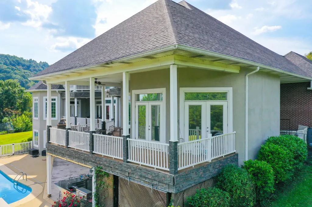210 Reverend Bill Perkins Road Williamsburg KY 40769