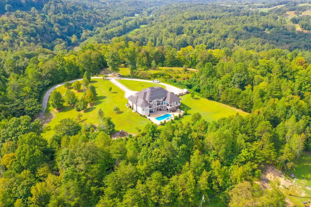 210 Reverend Bill Perkins Road Williamsburg KY 40769