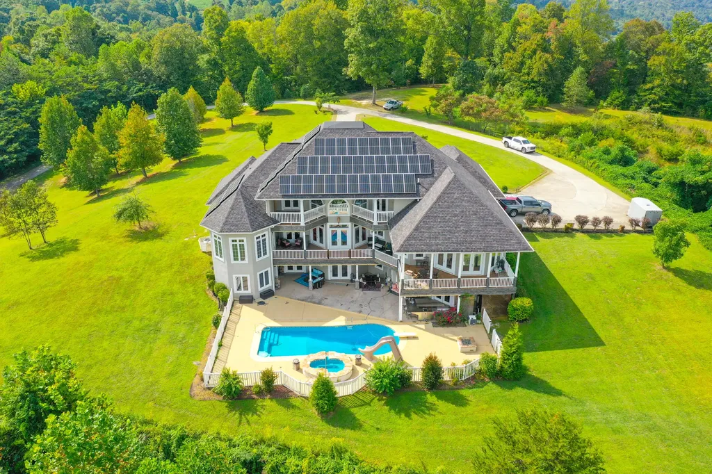 210 Reverend Bill Perkins Road Williamsburg KY 40769