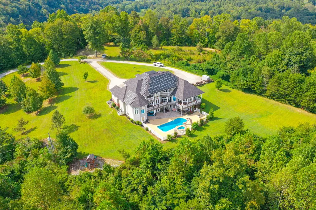 210 Reverend Bill Perkins Road Williamsburg KY 40769