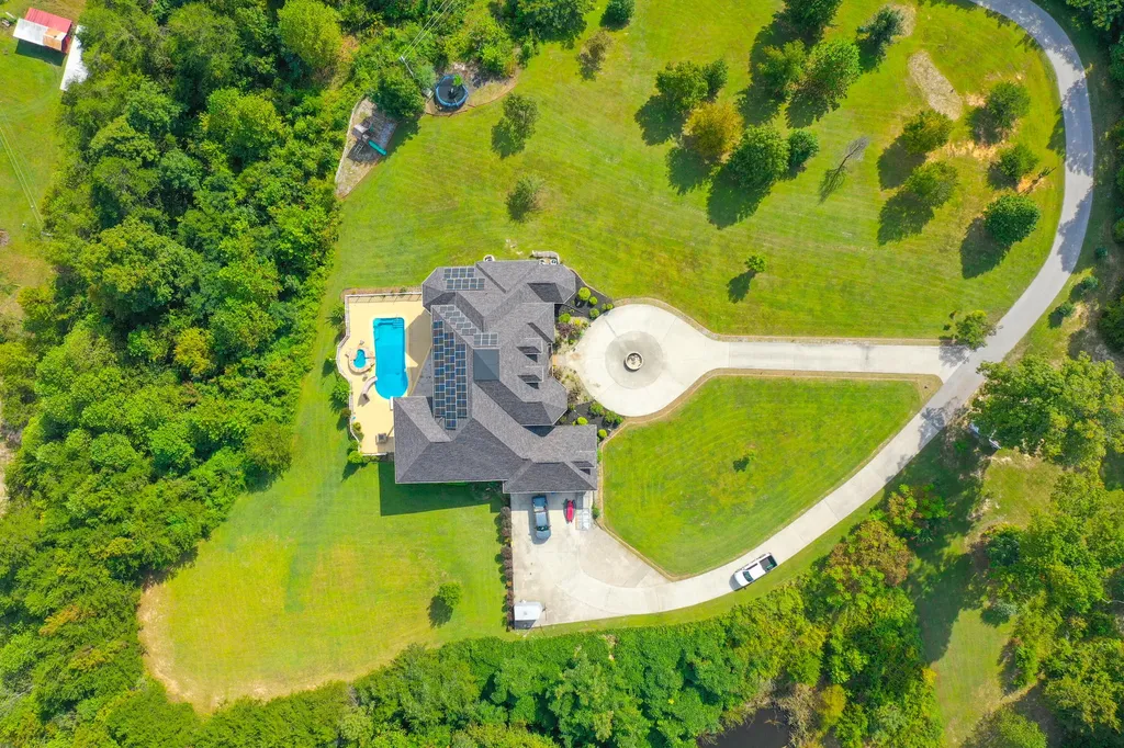 210 Reverend Bill Perkins Road Williamsburg KY 40769