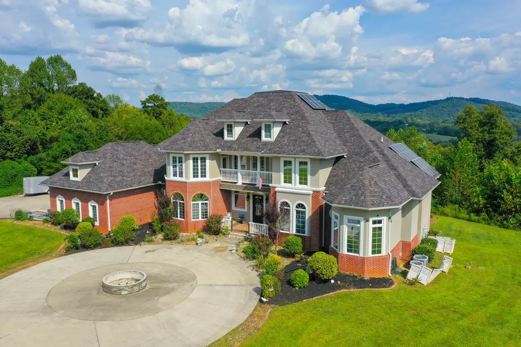210 Reverend Bill Perkins Road Williamsburg KY 40769