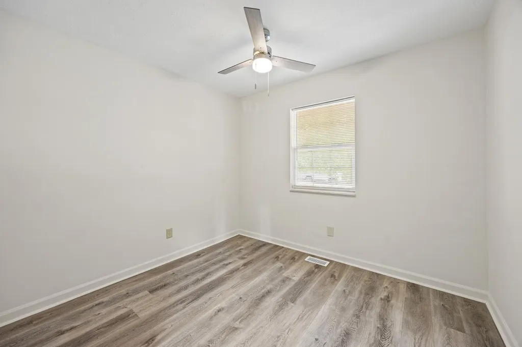 1316 Jannelle Court Lexington KY 40517
