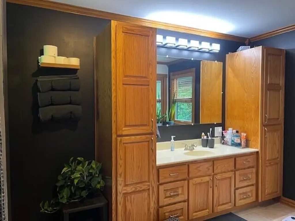 1085 Spring Branch Road Jeremiah KY 41826