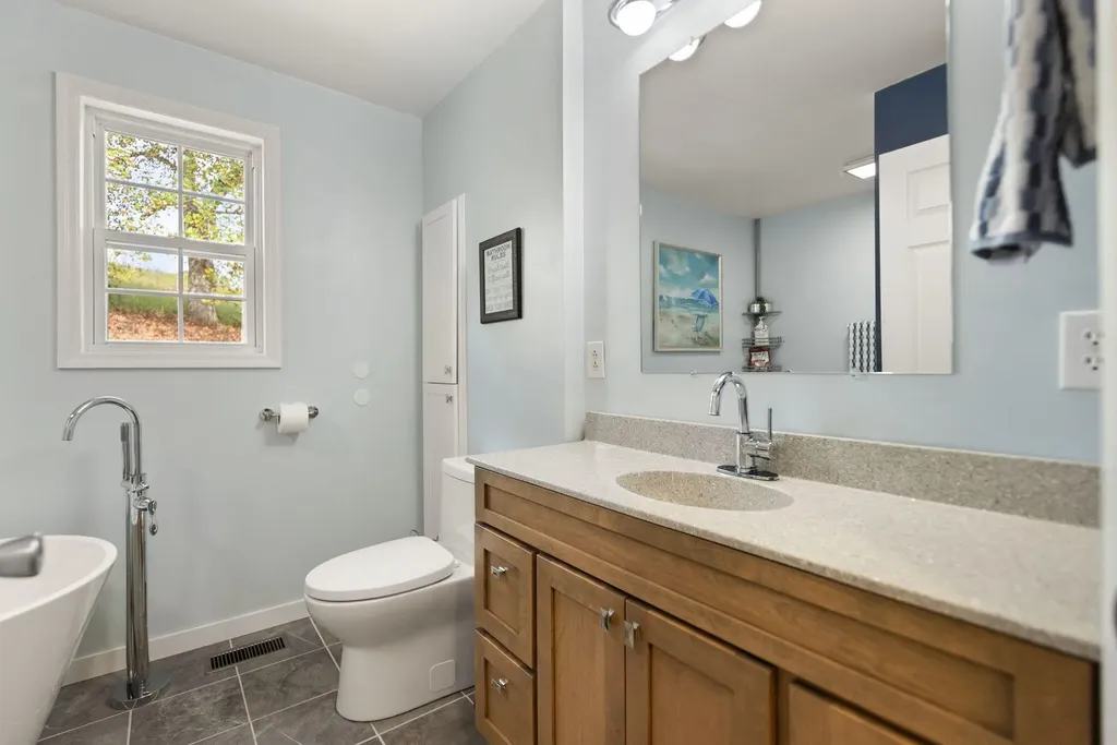 867 Chadwell Road Booneville KY 41314