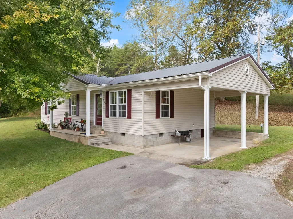 867 Chadwell Road Booneville KY 41314