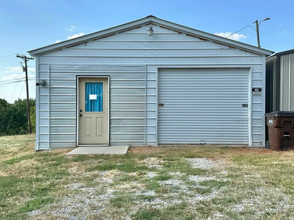 2524 Us 68 Ewing KY 41039