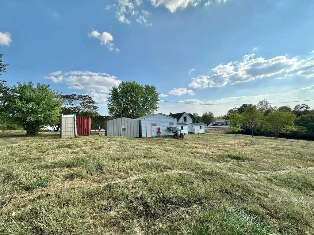 2524 Us 68 Ewing KY 41039