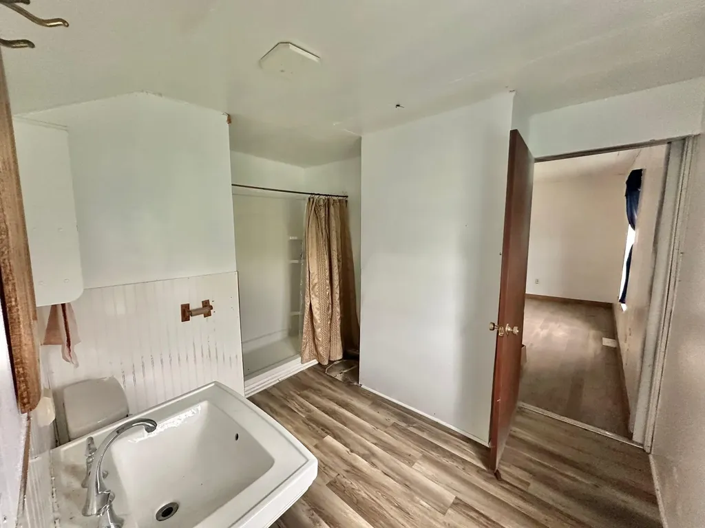 2524 Us 68 Ewing KY 41039