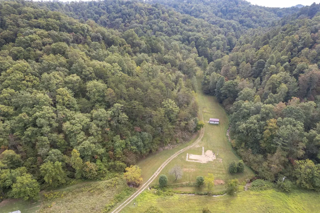 1065 Brushy Fork Road West Liberty KY 41472